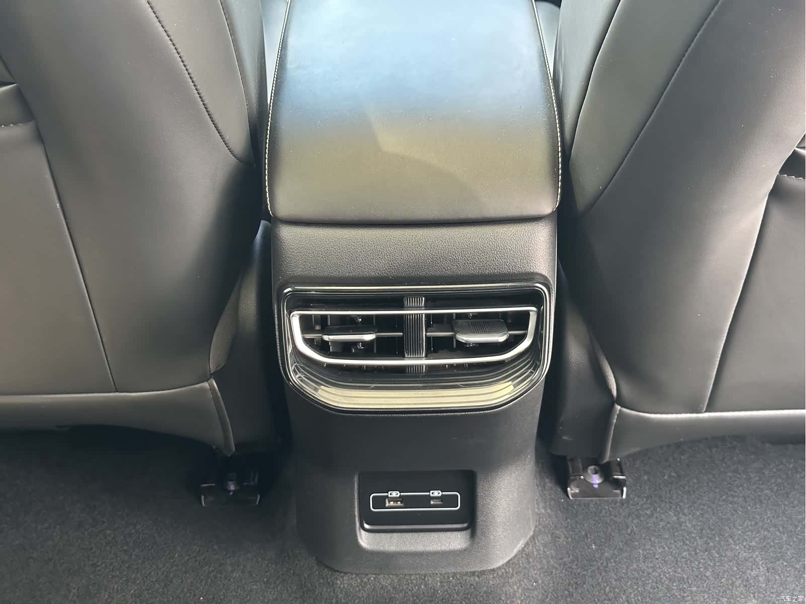 Xpeng P5, 2022 18