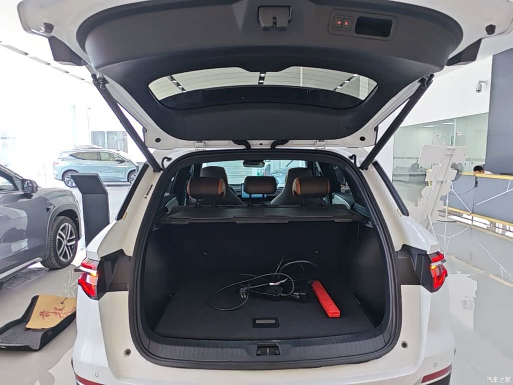 BYD Song, 2022 19