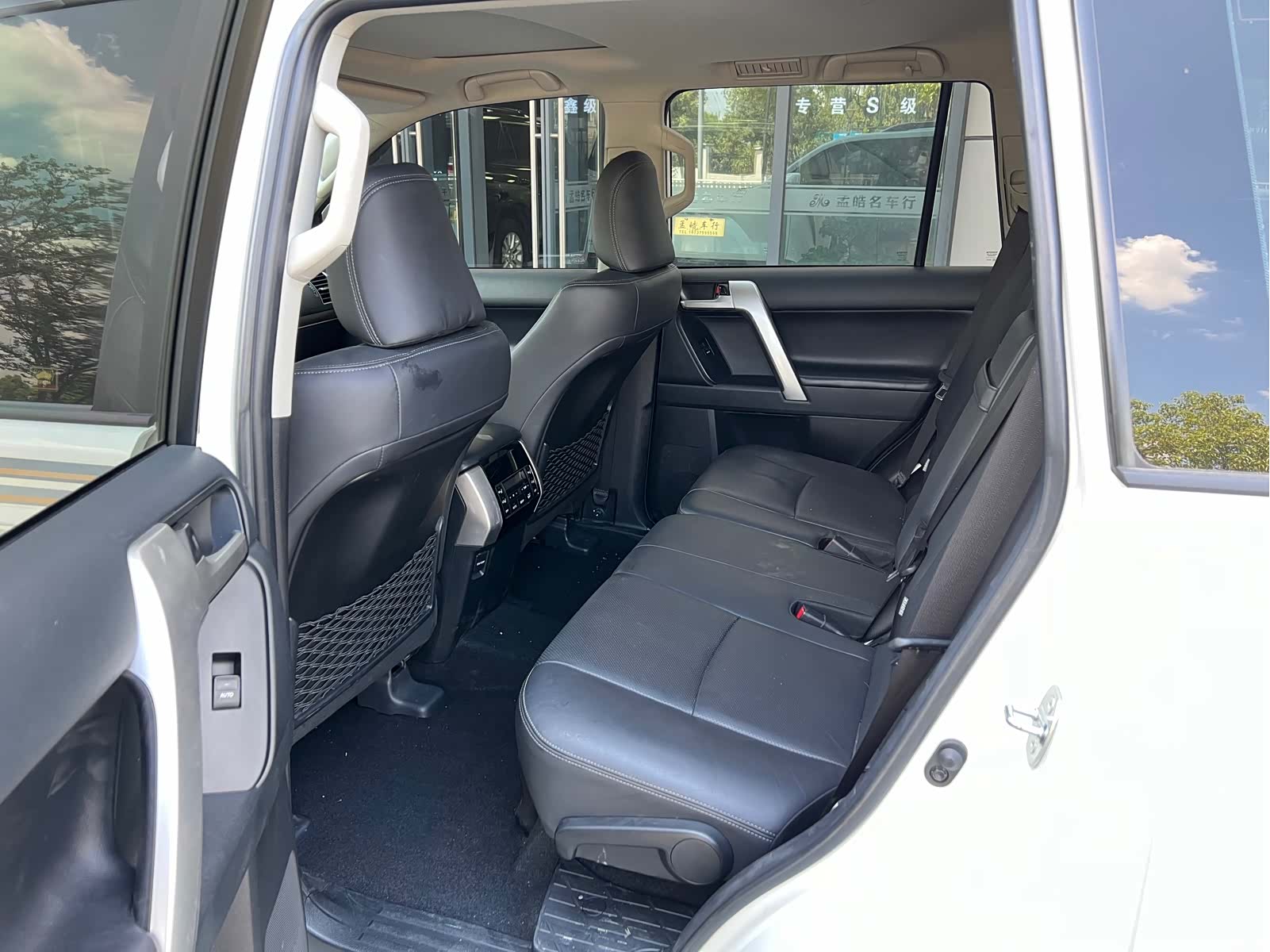 Toyota Prado, 2019 10