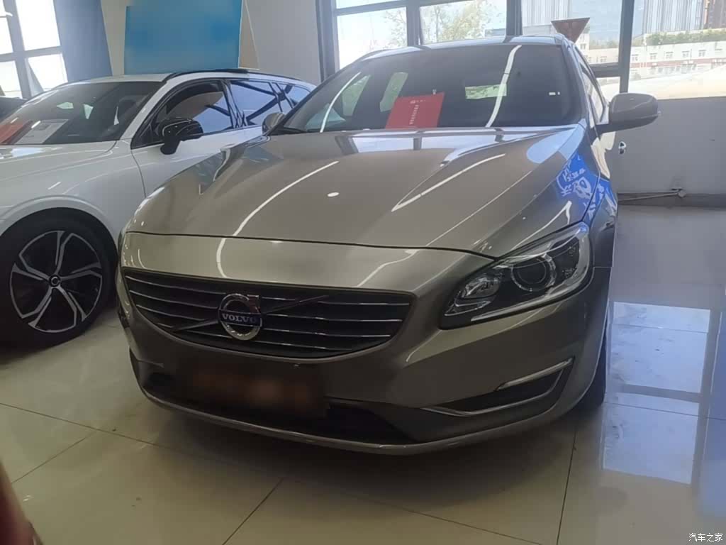 Volvo V60, 2017 3