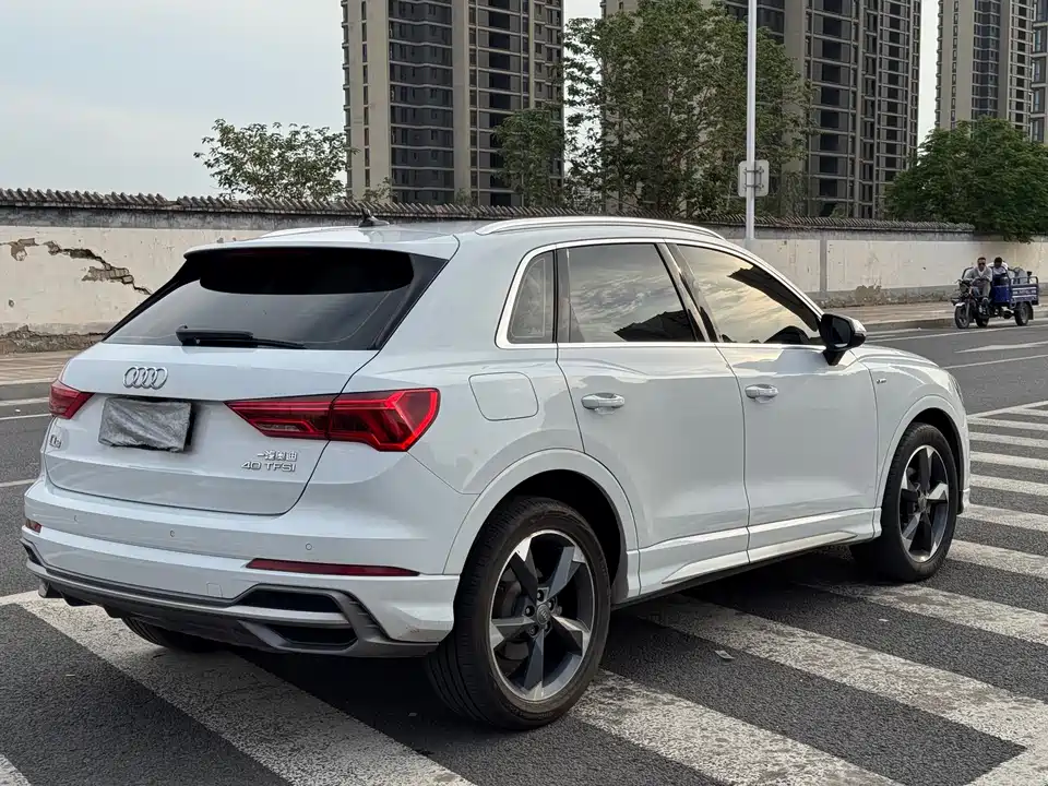 Audi Q3 Audi Q3