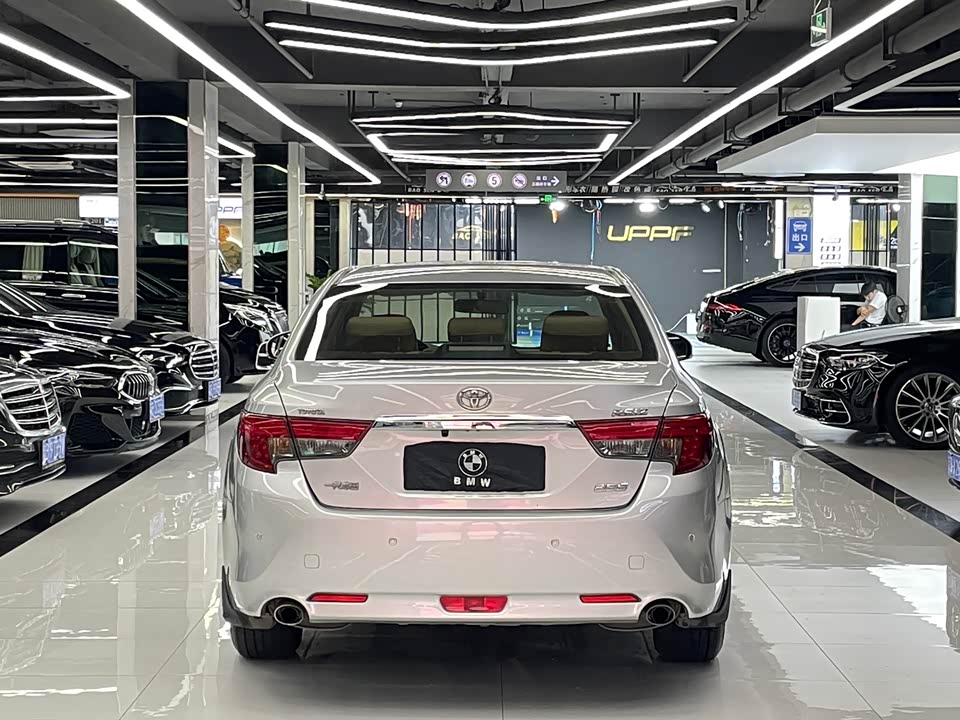 Toyota Reiz Toyota Reiz