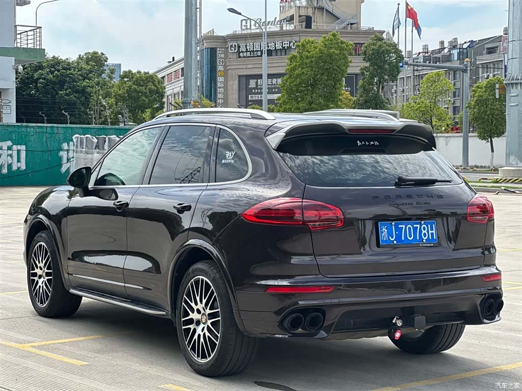 Porsche Cayenne, 2014 4