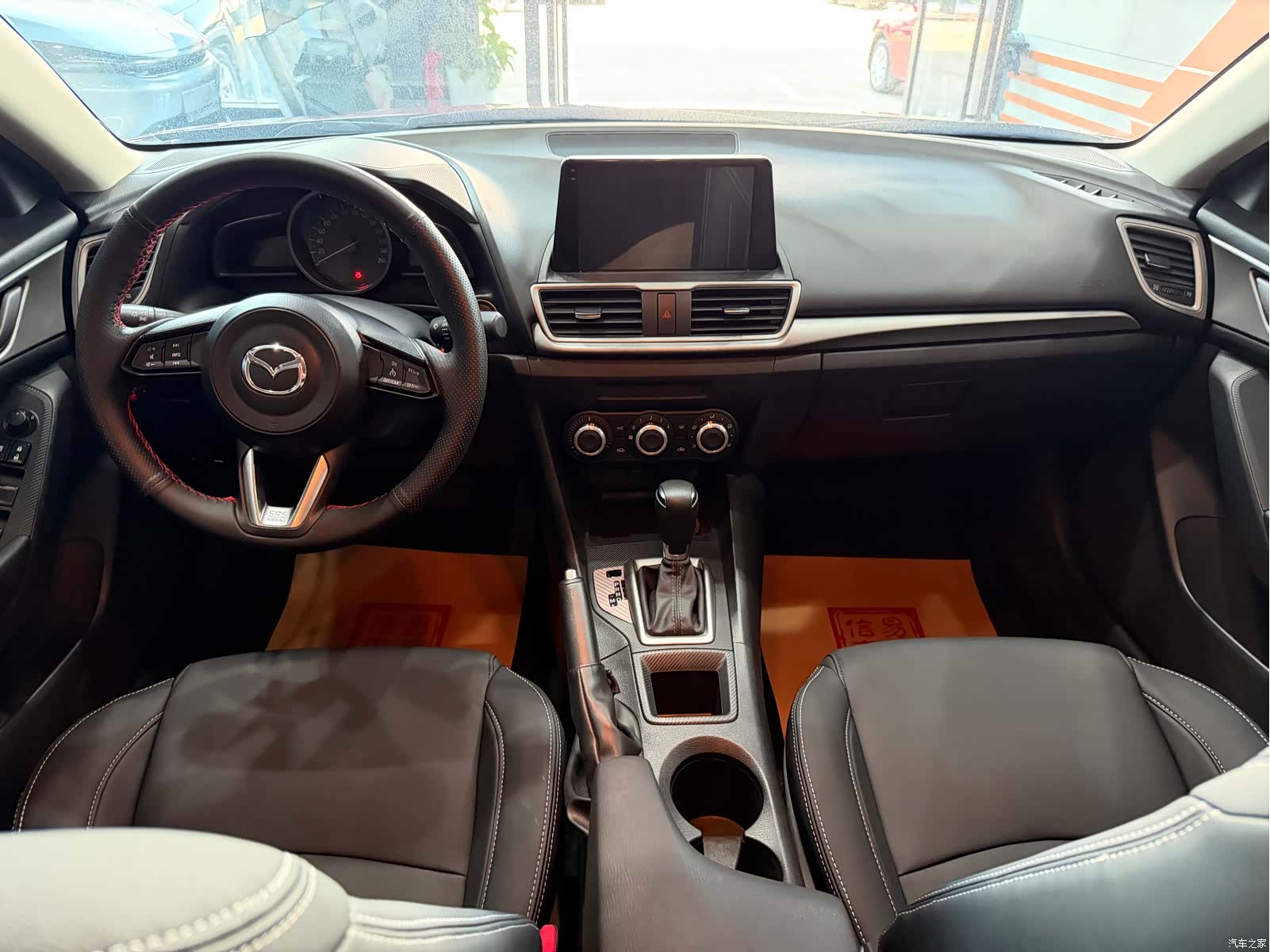 Mazda Mazda3, 2019 12