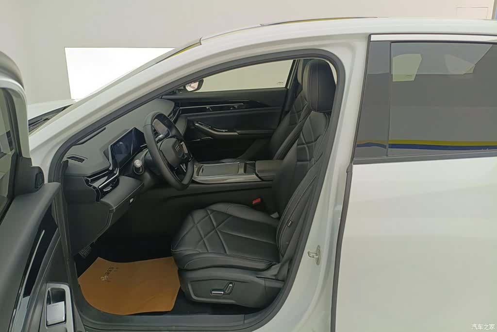 Geely Galaxy L6, 2024 9