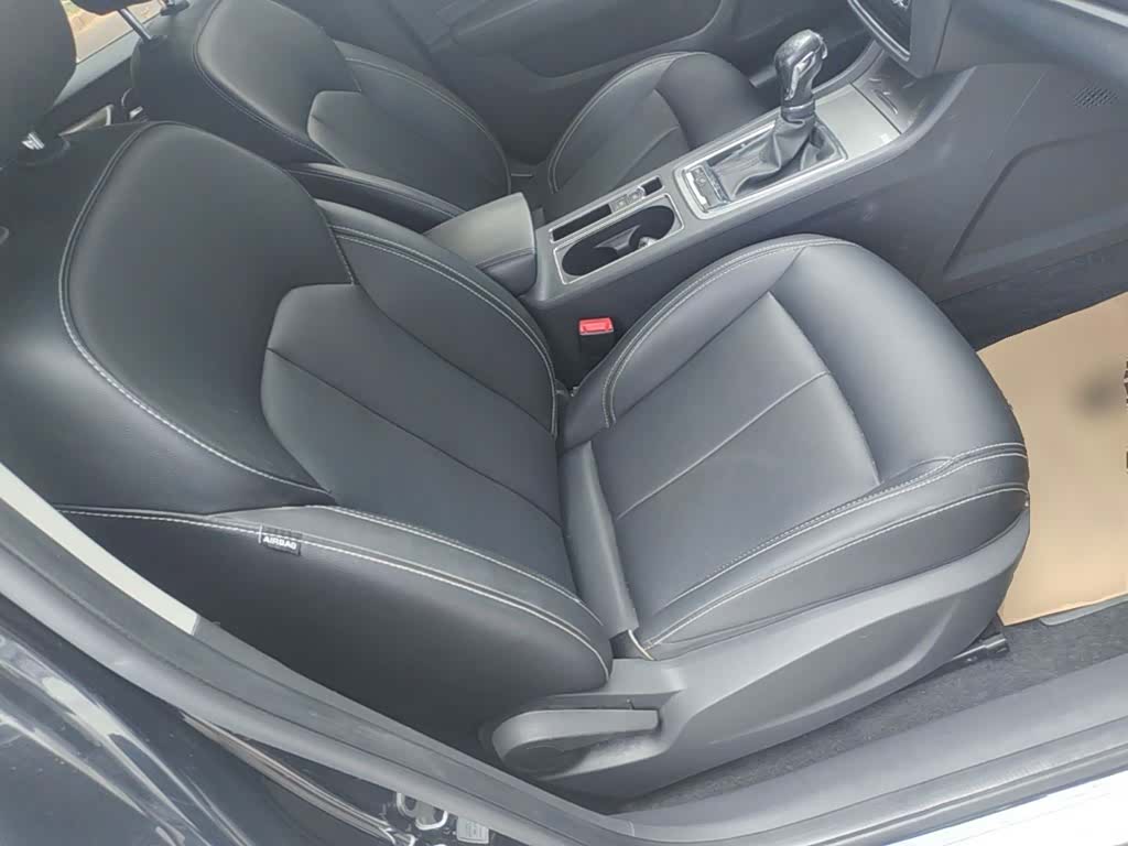 Roewe i6, 2019 25