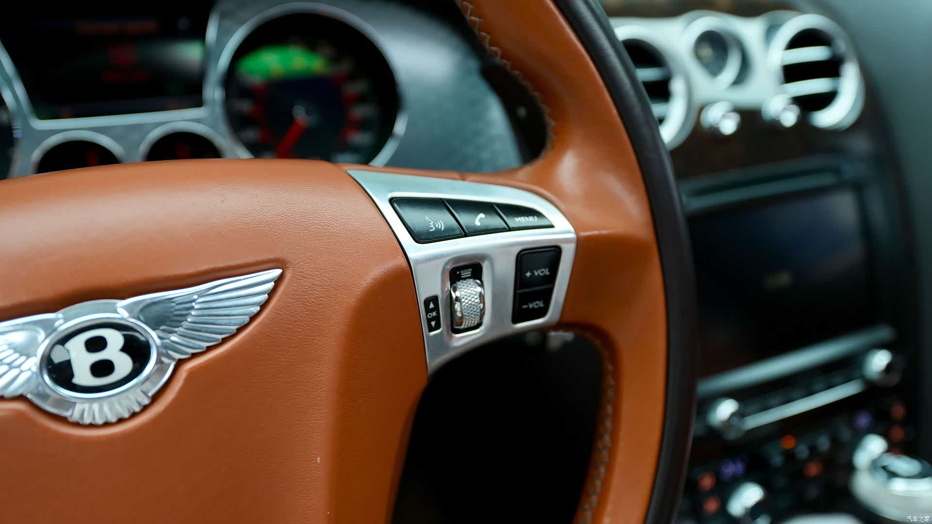 Bentley Flying Spur, 2011 9