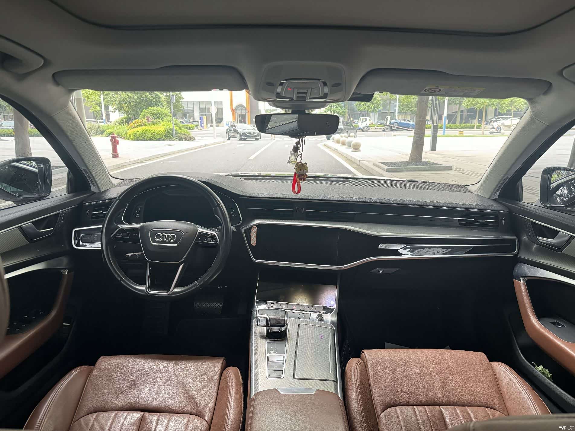 Audi A6L, 2020 11