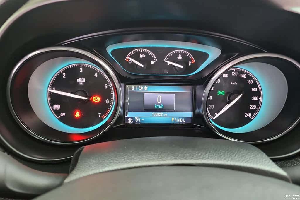 Buick Envision Plus, 2016 14