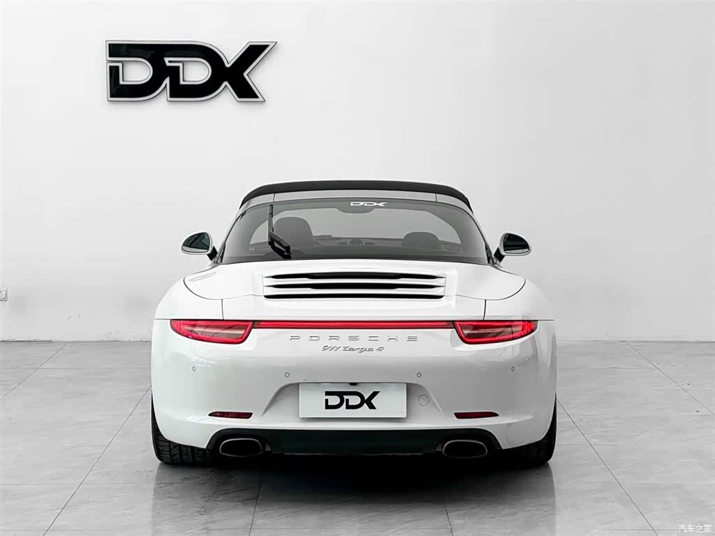 Porsche 911, 2015 4
