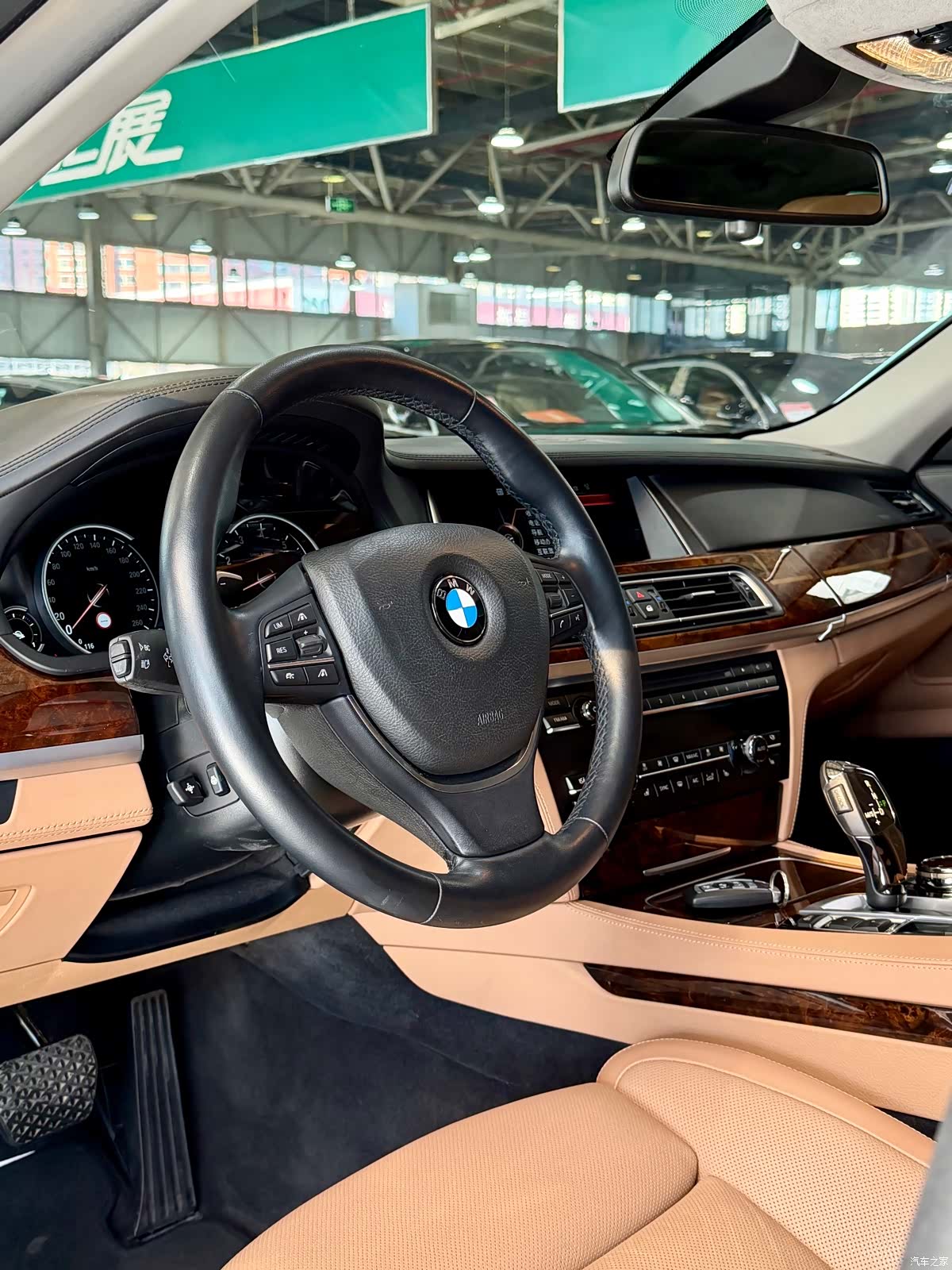 BMW 7 Series, 2014 9