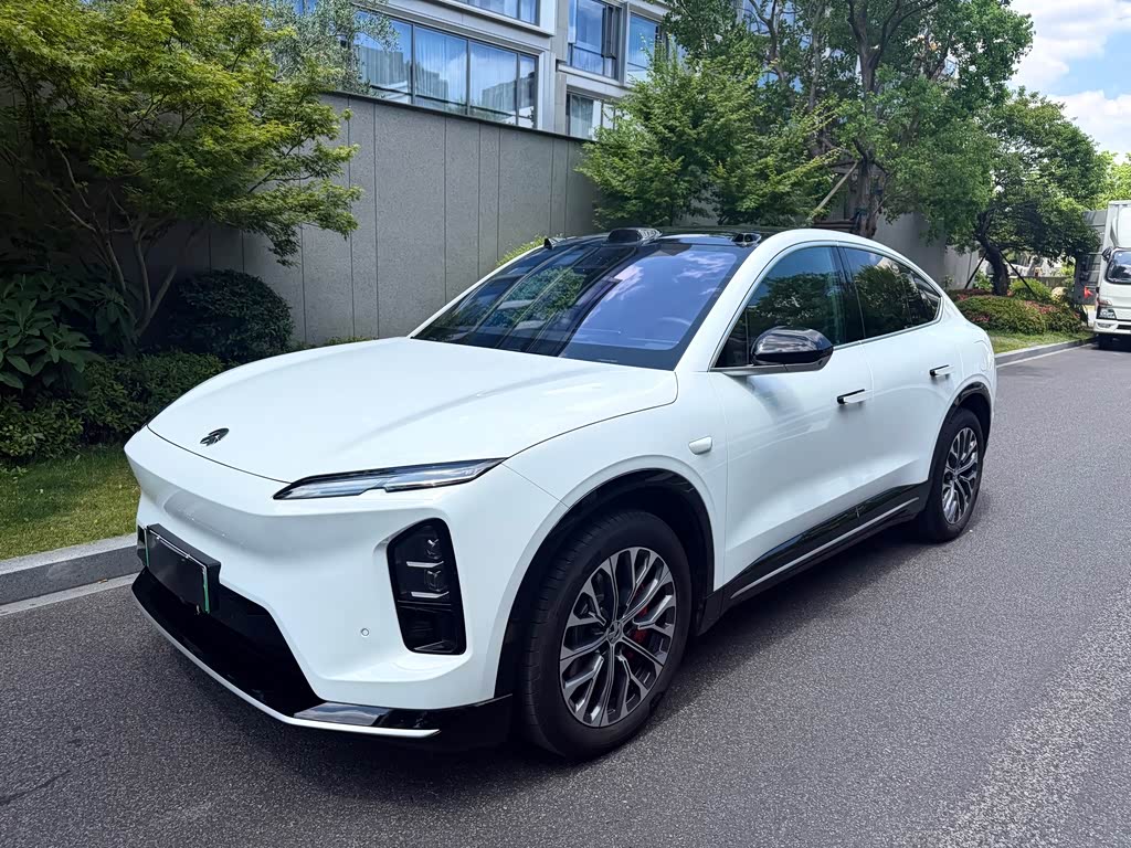 NIO EC6