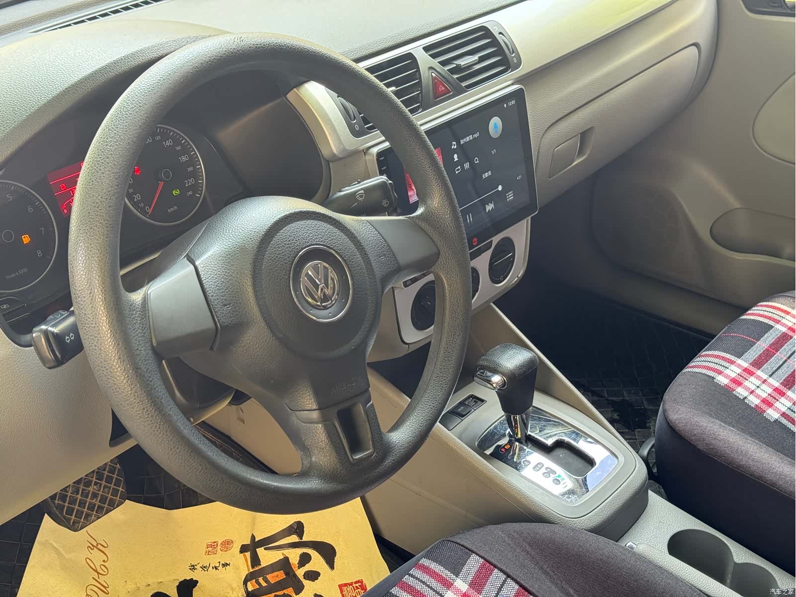 Volkswagen Bora, 2012 7