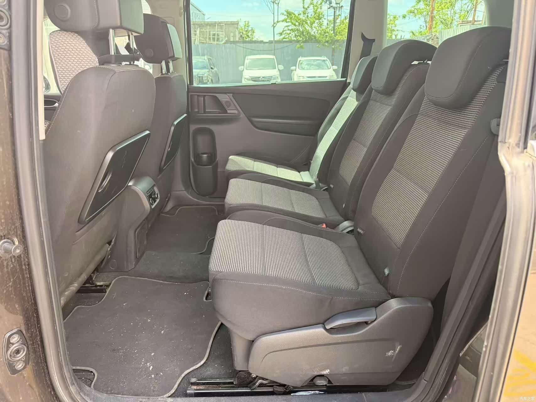Volkswagen Xia, 2016 6