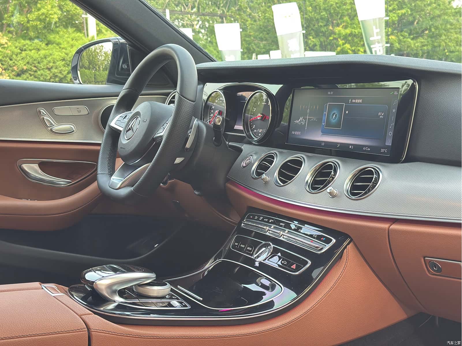 Mercedes-Benz E-Class, 2018 33