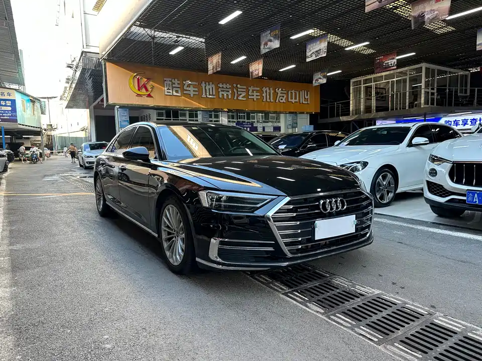 Audi A8 Audi A8
