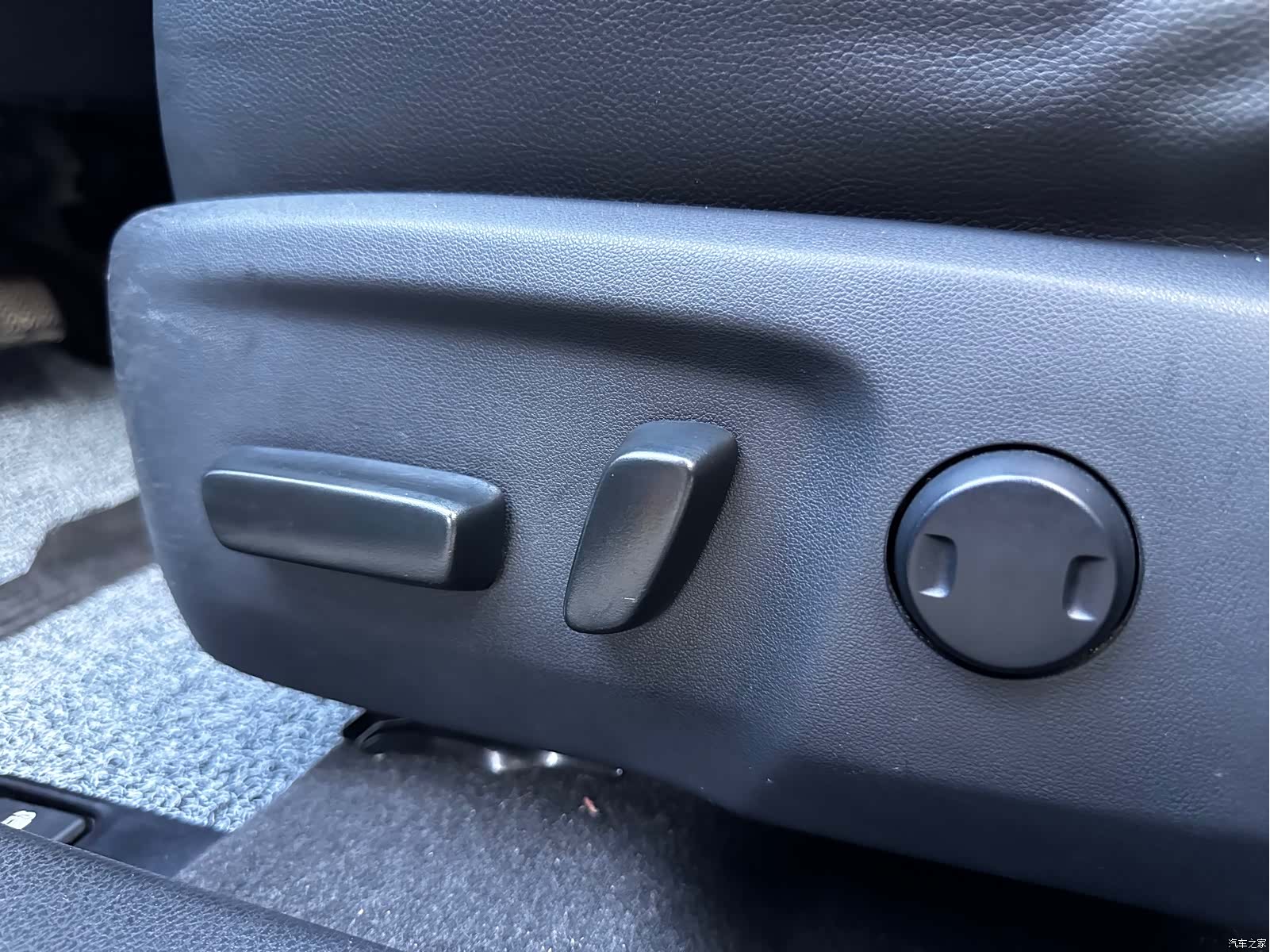Toyota Corolla, 2015 30