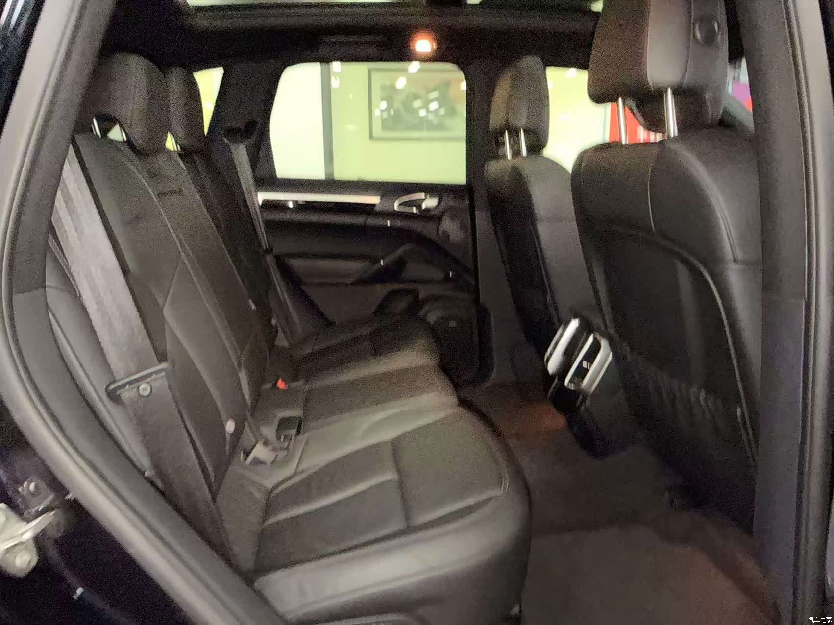 Porsche Cayenne, 2014 12
