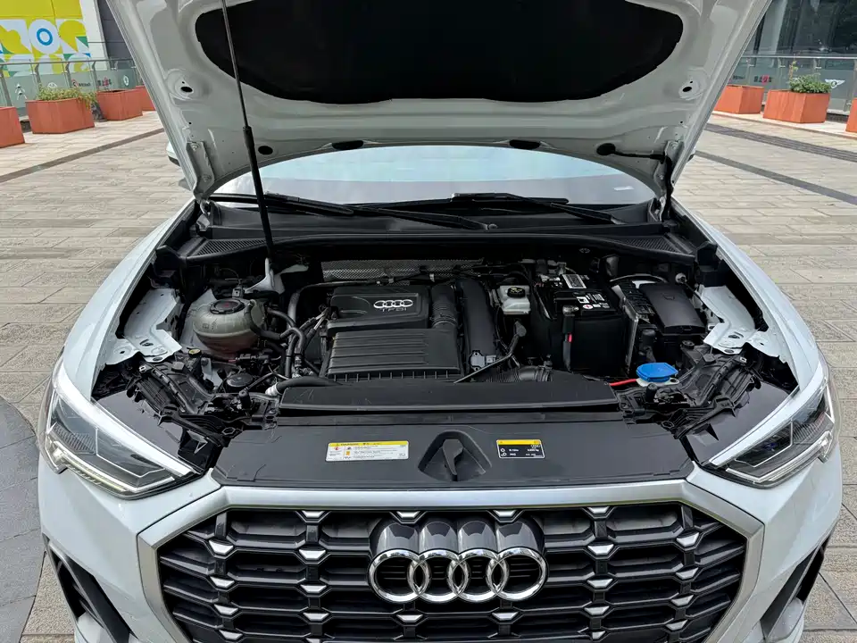Audi Q3 Audi Q3
