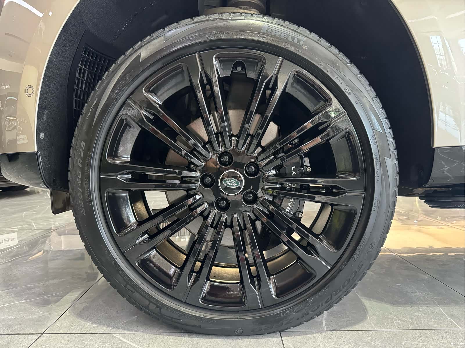 Land Rover Range Rover, 2025 25