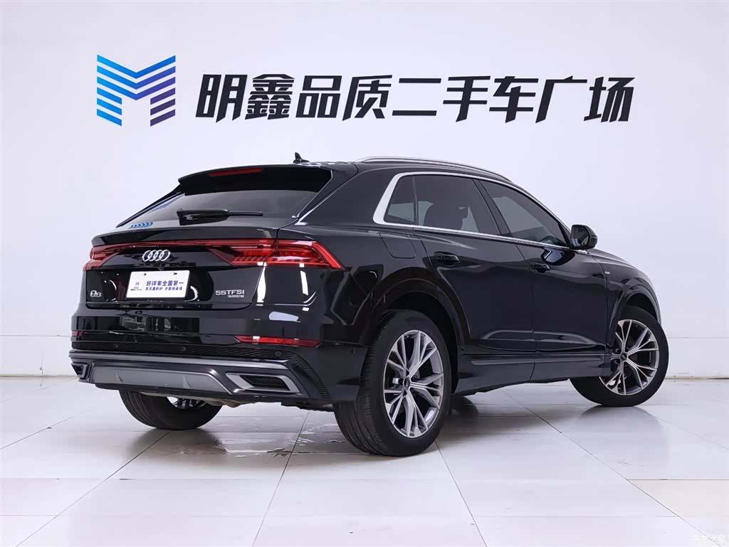 Audi Q8, 2023 7