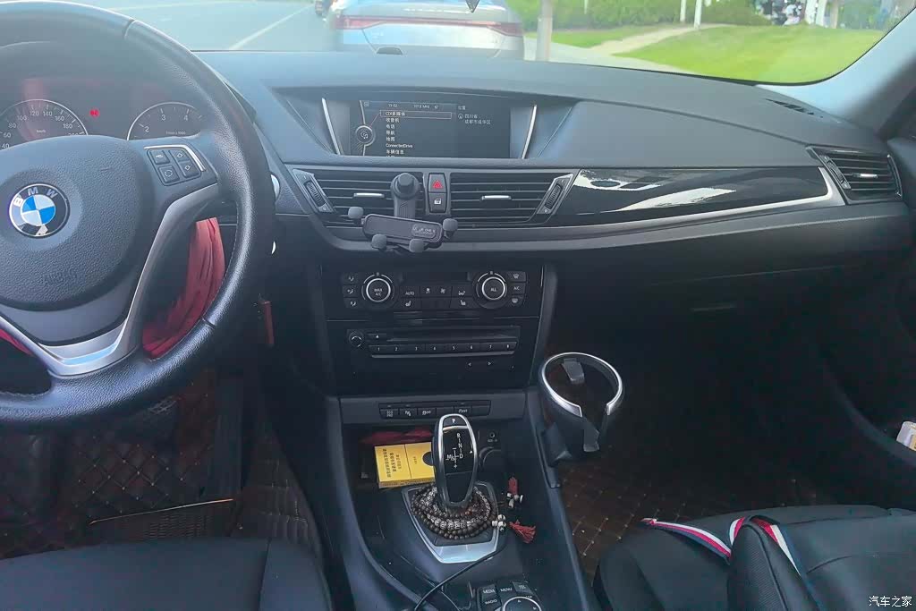 BMW X1, 2015 16