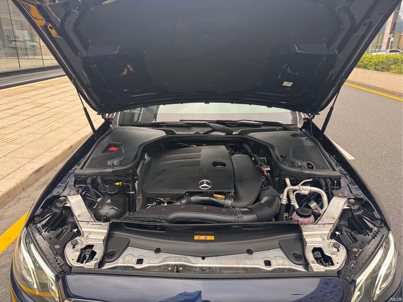 Mercedes-Benz E-Class, 2019 15