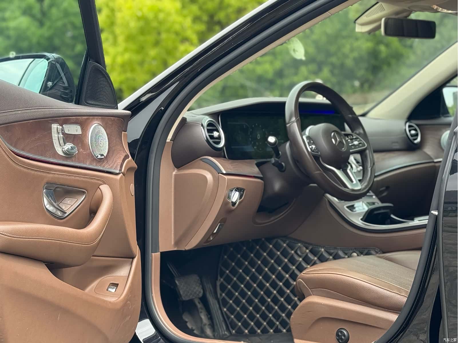 Mercedes-Benz E-Class, 2020 7