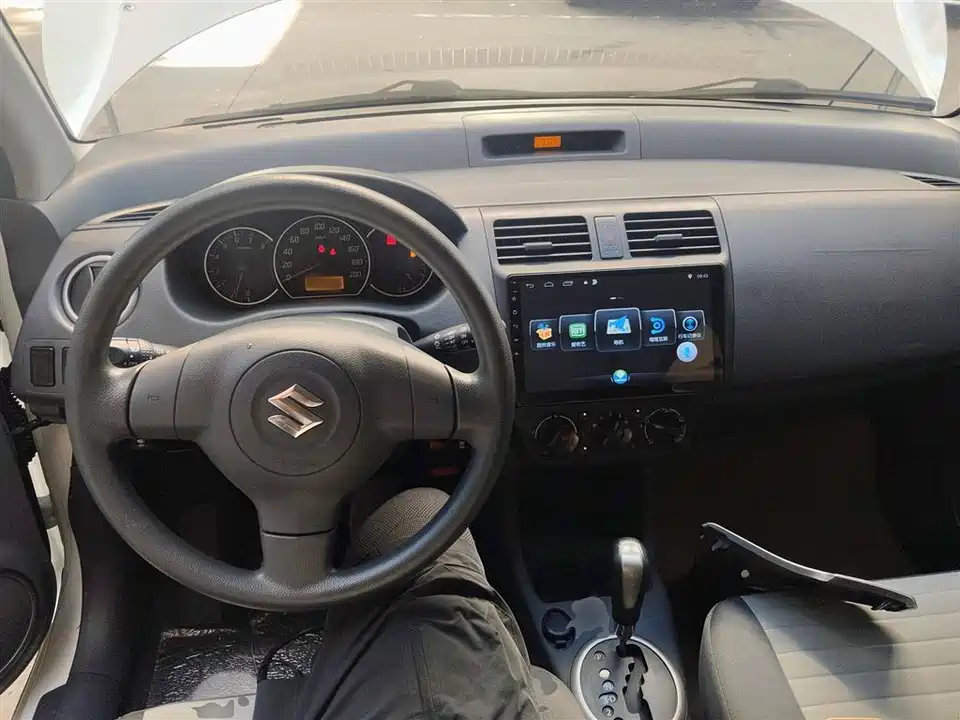 Suzuki Swift Suzuki Swift