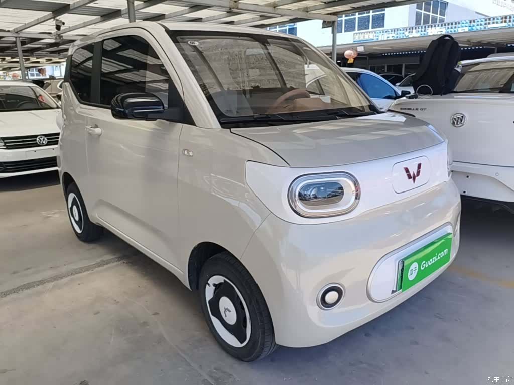 Wuling MINIEV, 2025 4
