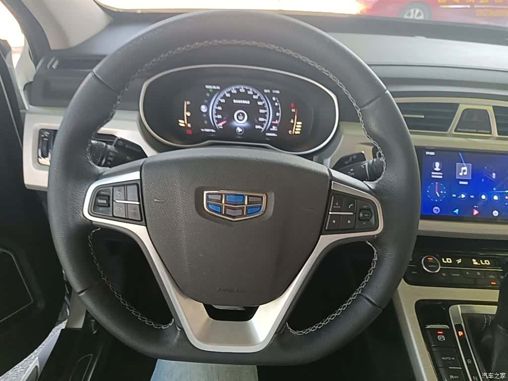 Geely Boyue, 2018 11