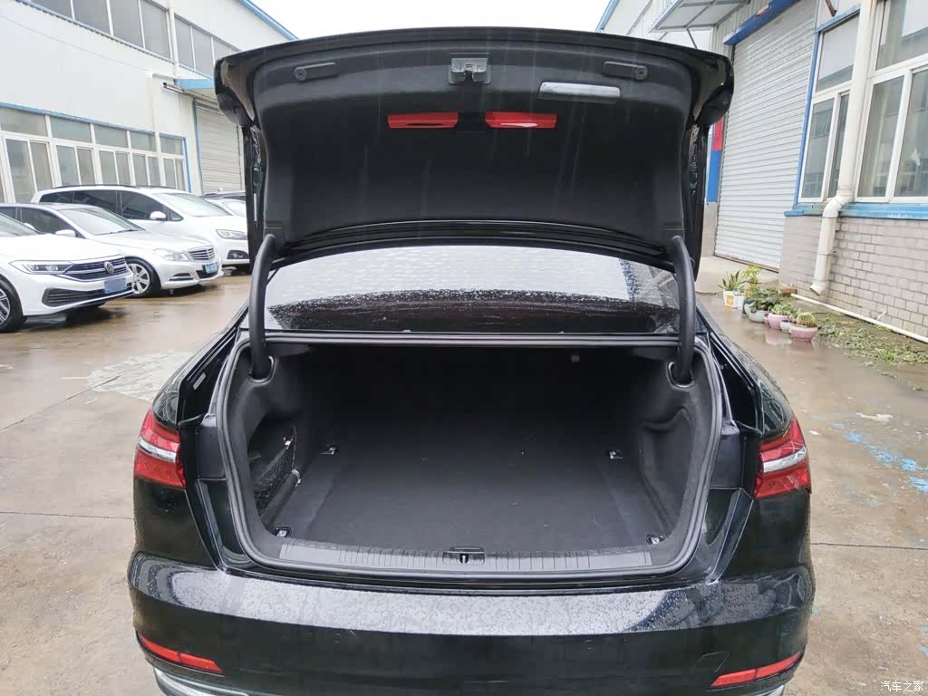 Audi A6L, 2021 15
