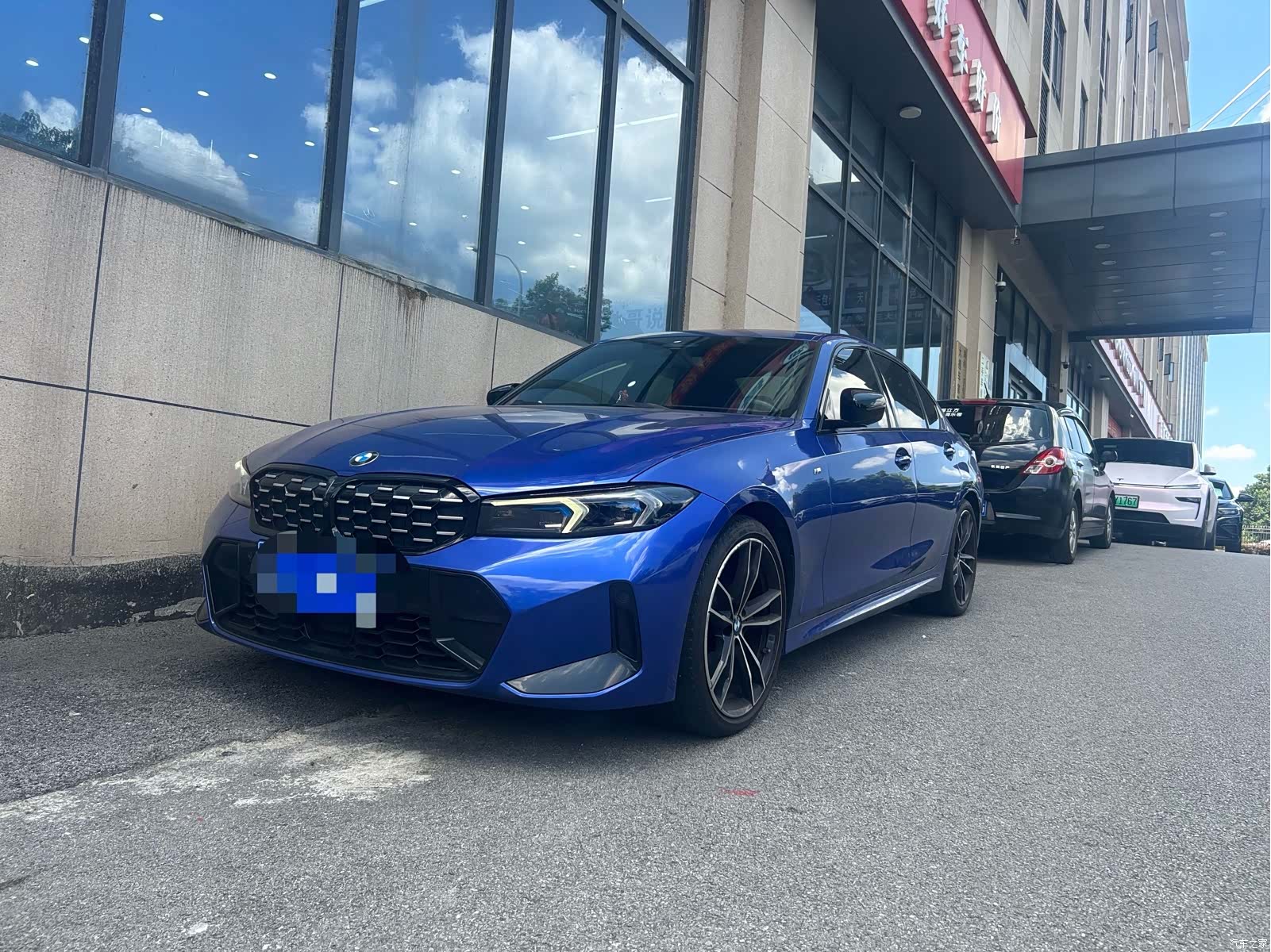 BMW 3 Series, 2023 1