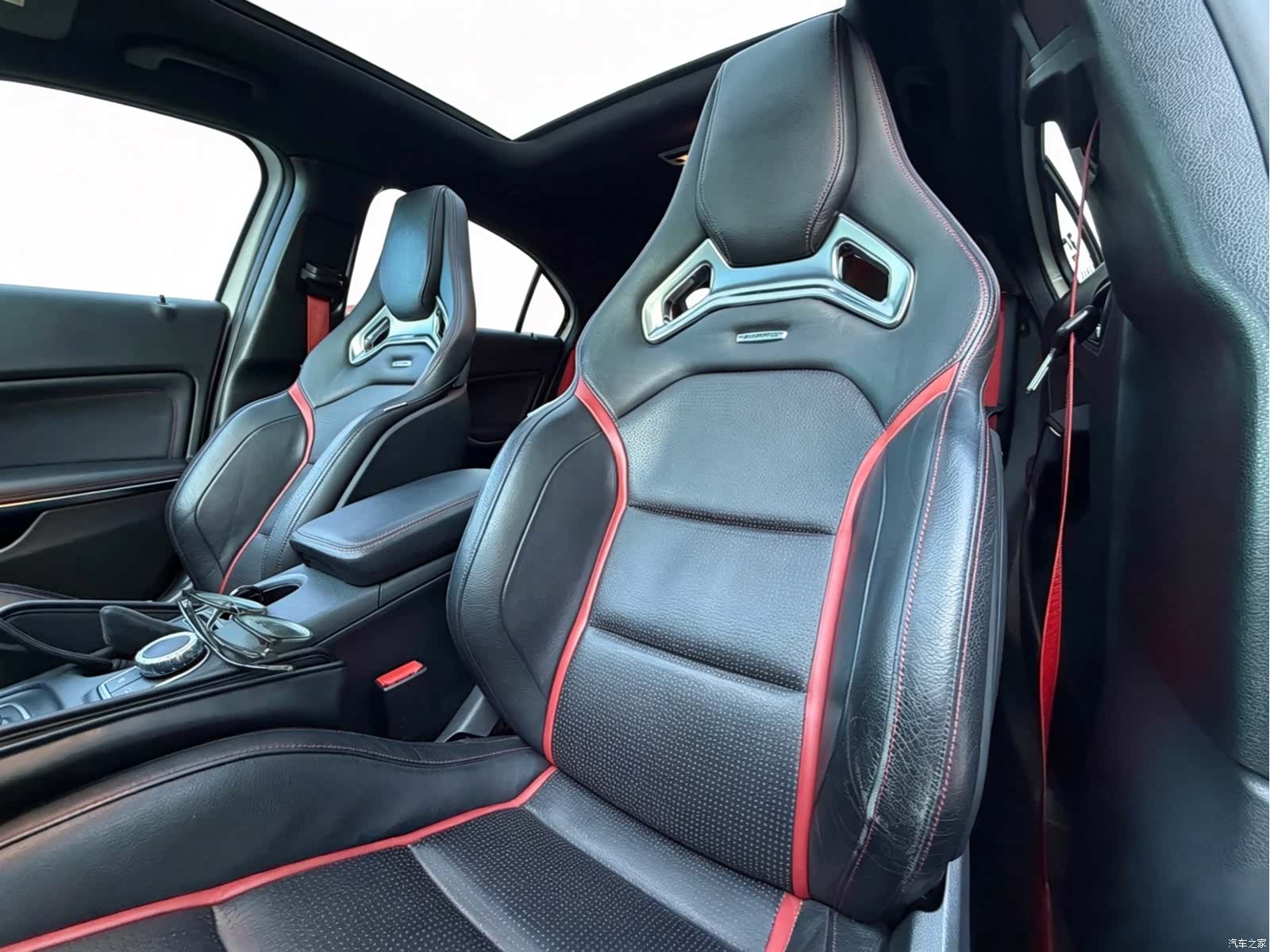 Mercedes-Benz A-Class, 2016 все фото