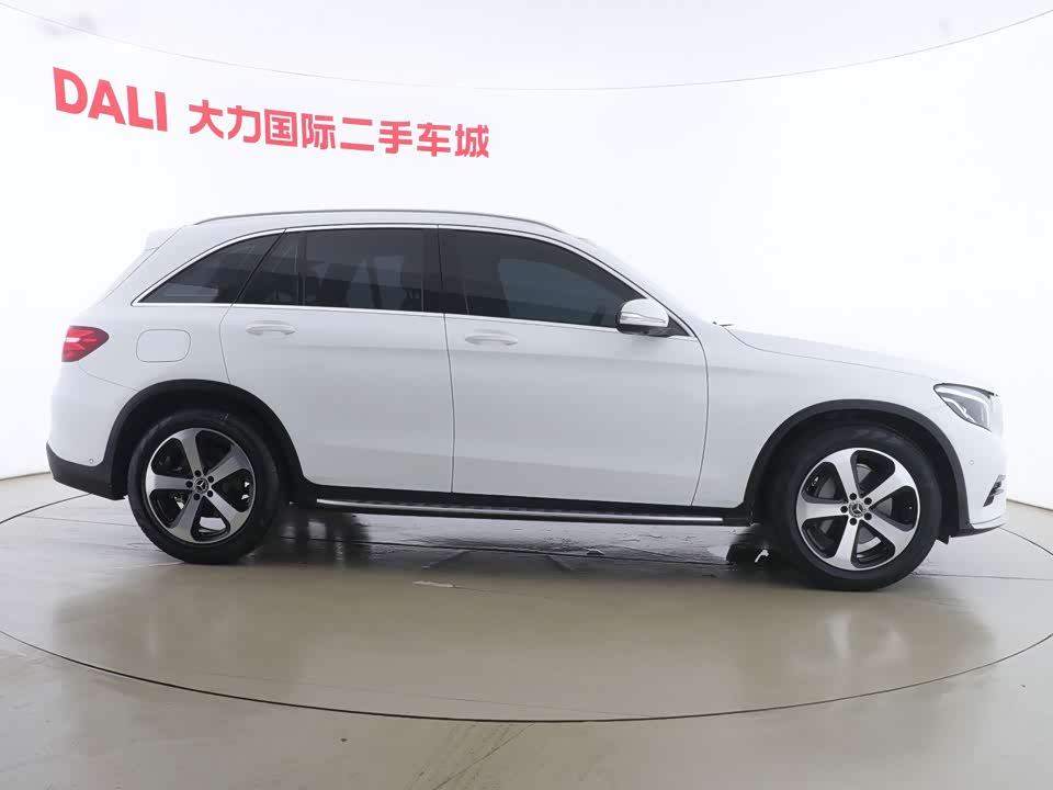 Mercedes-Benz GLC Mercedes-Benz GLC
