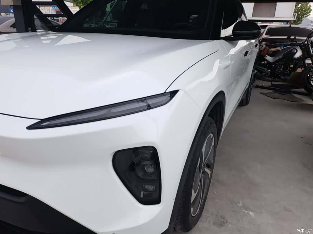 NIO ES8, 2023 24
