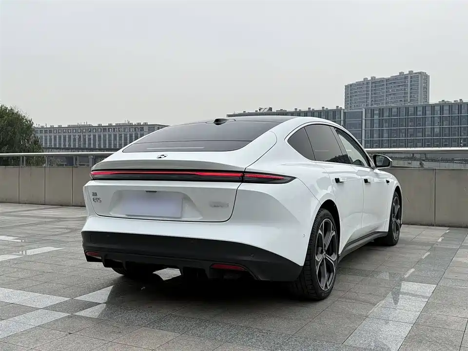 NIO ET5 NIO ET5