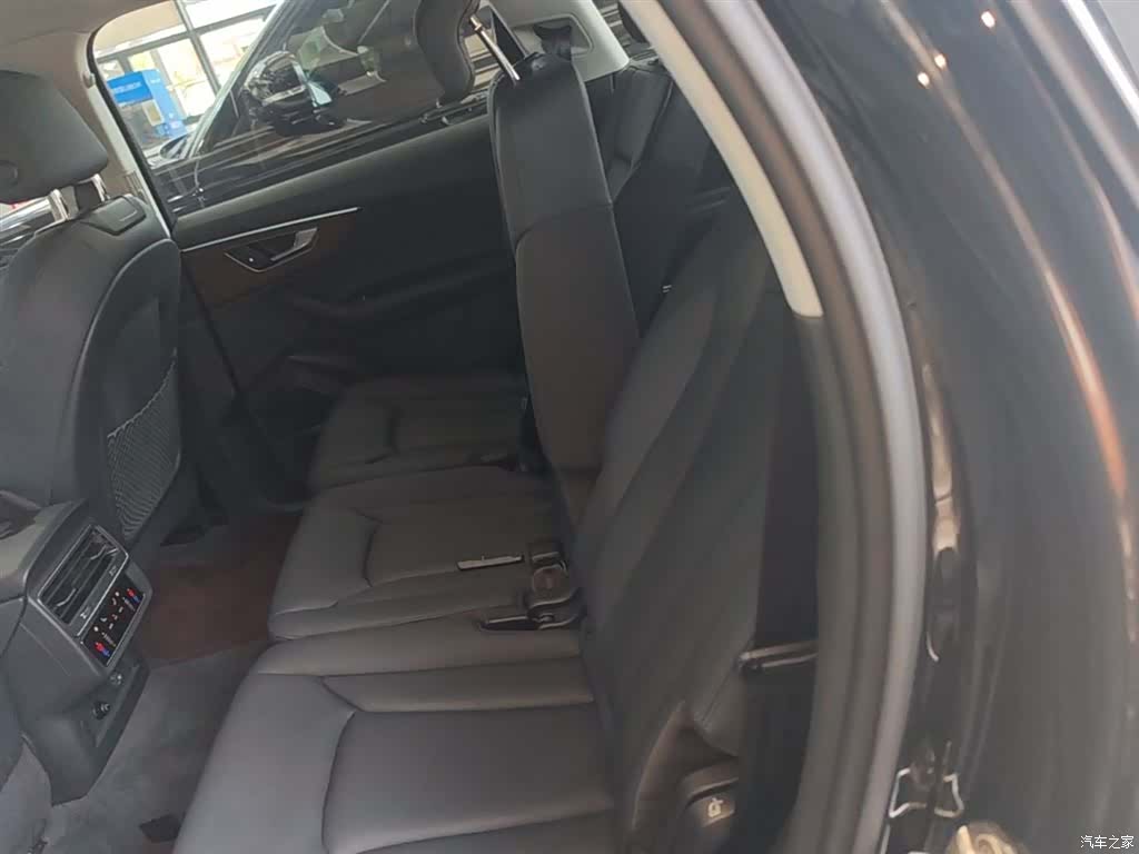 Audi Q7, 2022 17