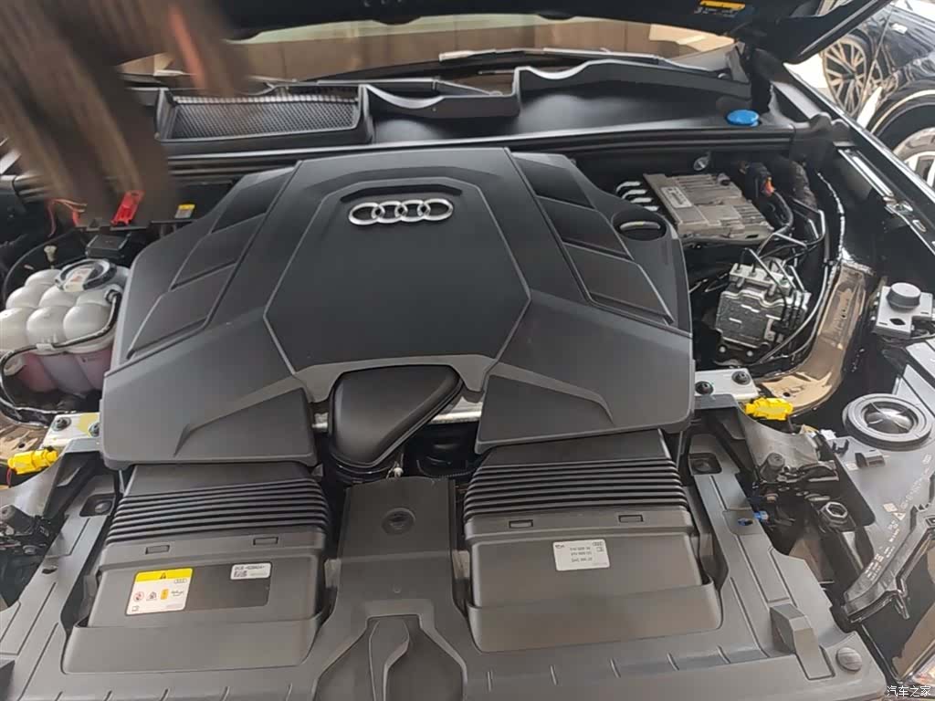 Audi Q7, 2022 20