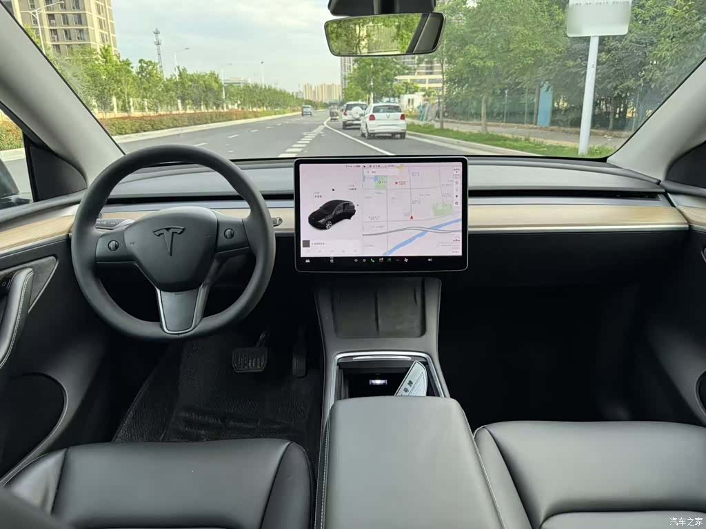 Tesla Model Y, 2021 14