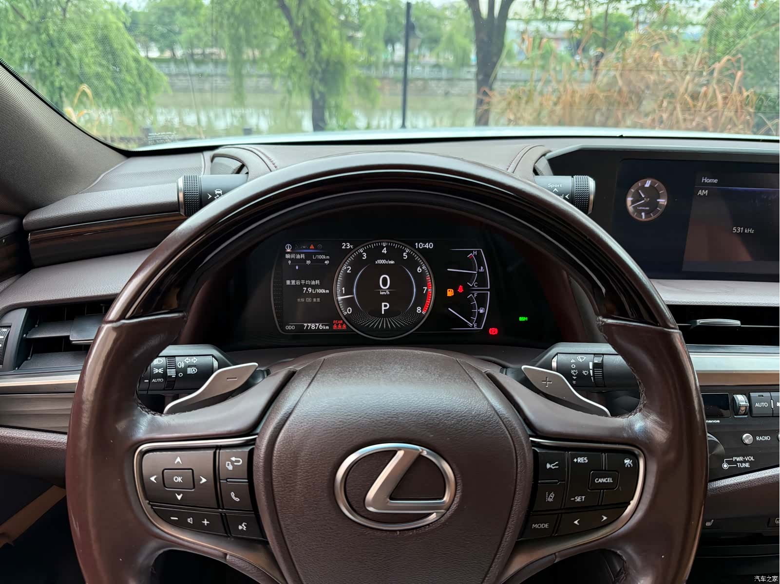 Lexus ES, 2019 14