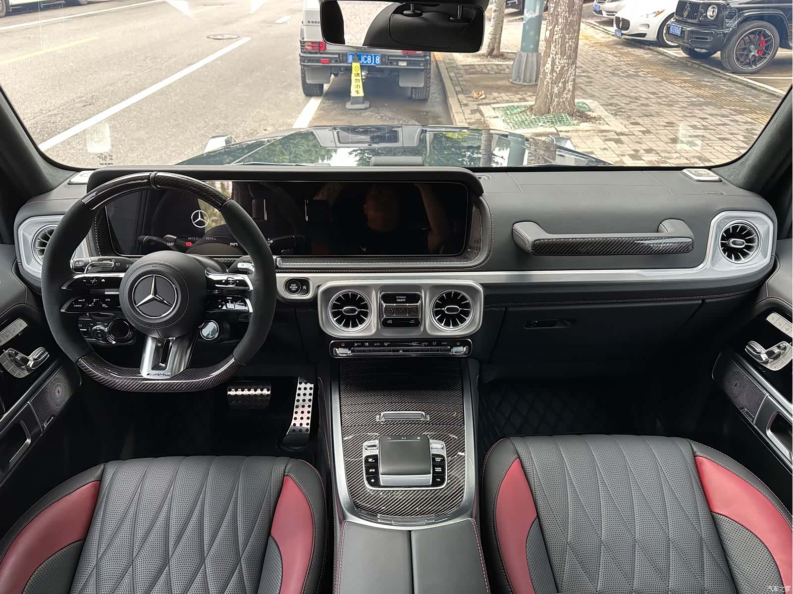 Mercedes-Benz G-Class, 2025 11