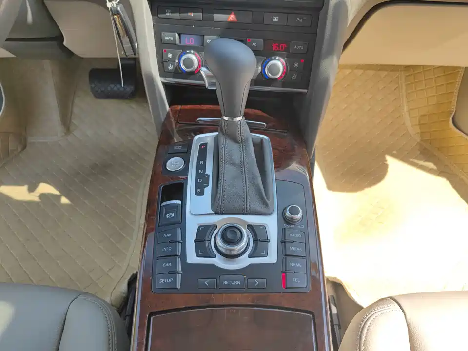 Audi A6L Audi A6L