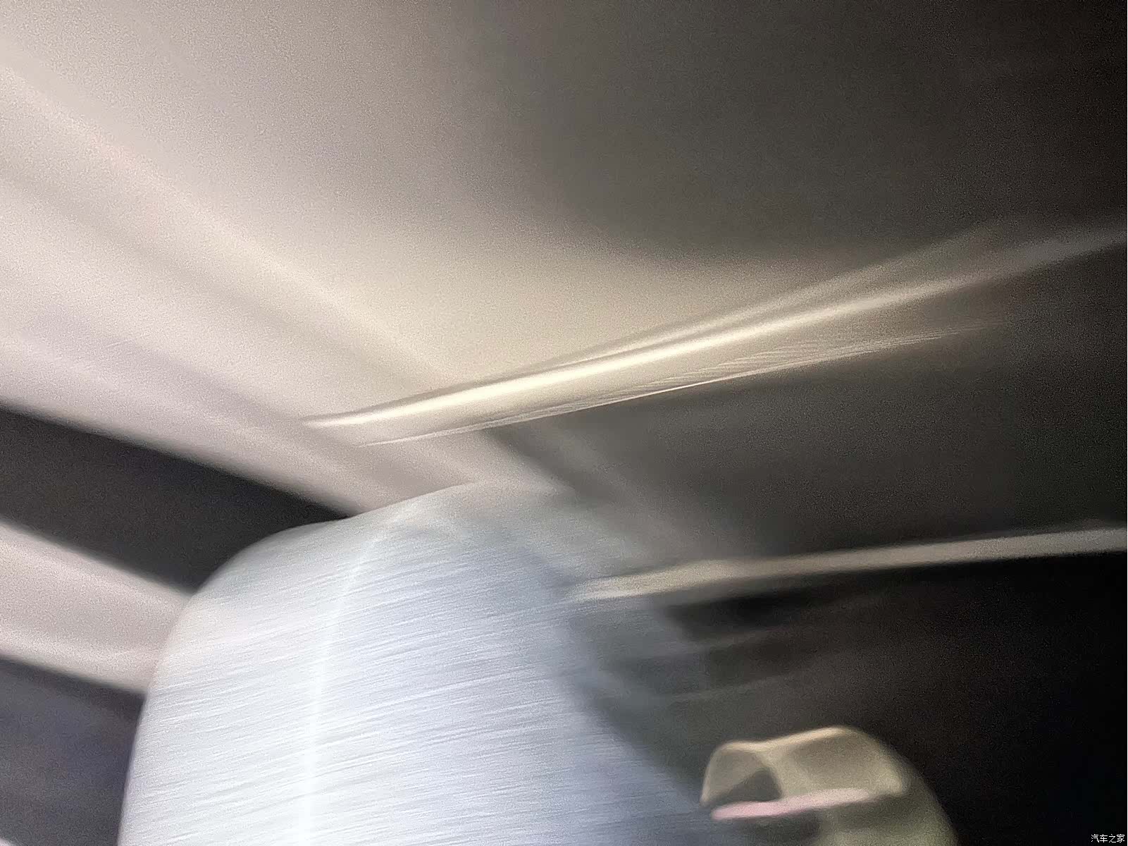 Tesla Model Y, 2023 13