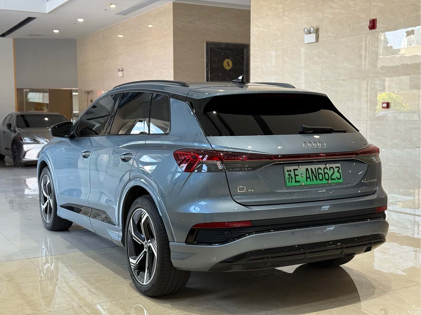 Audi Q4 e-tron, 2023 15