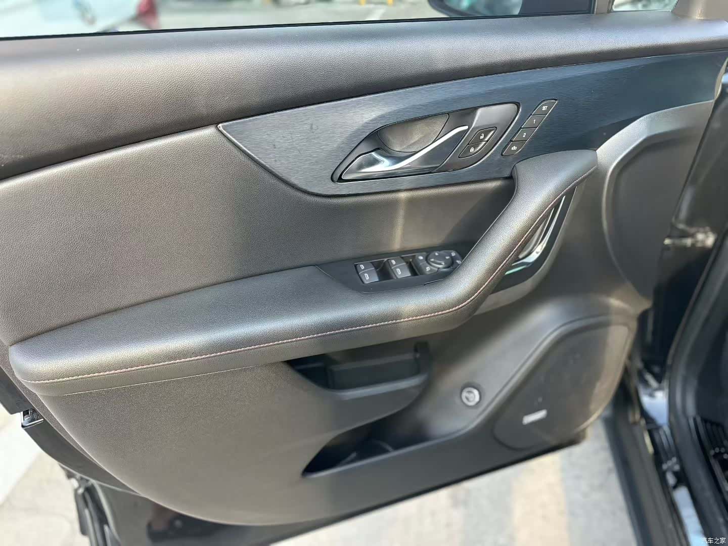 Chevrolet Blazer, 2022 4