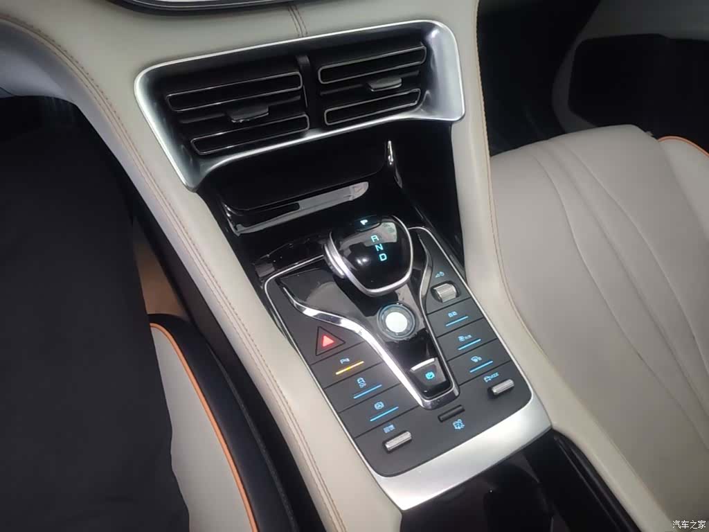 BYD Song, 2022 14