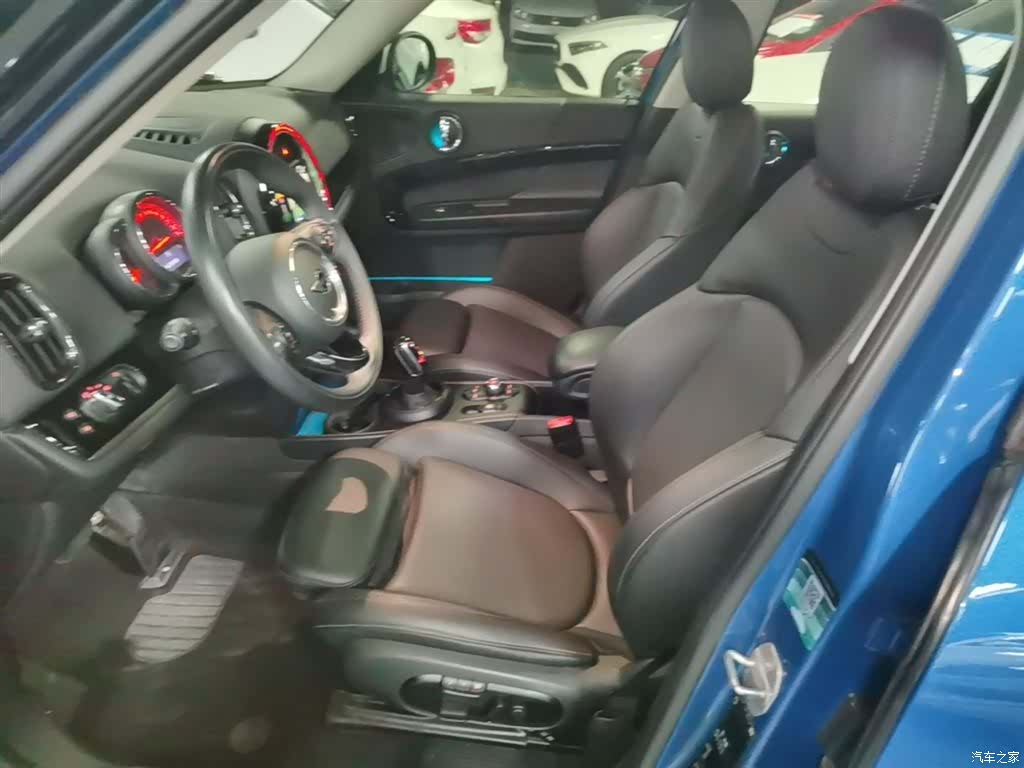 Mini Countryman, 2020 15