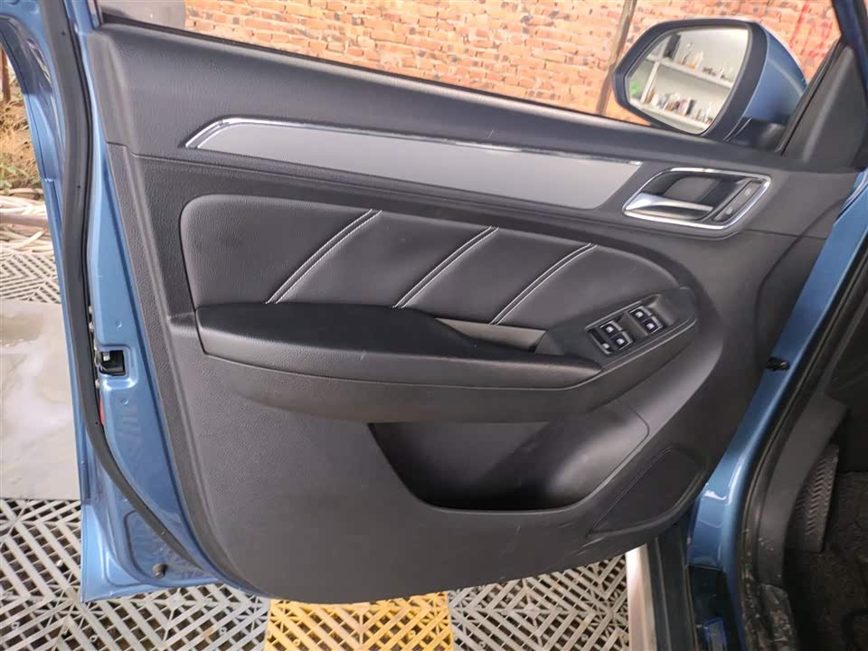 Roewe RX5 Roewe RX5
