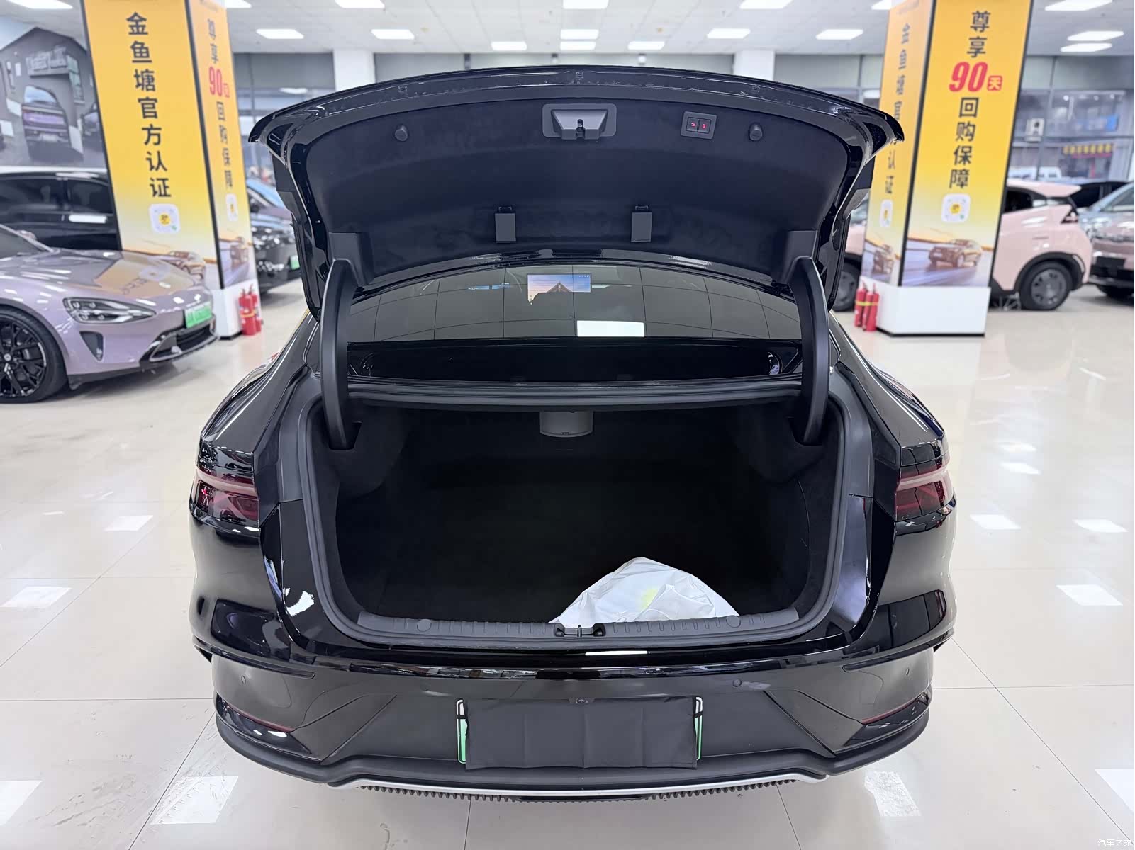 BYD Han, 2025 12